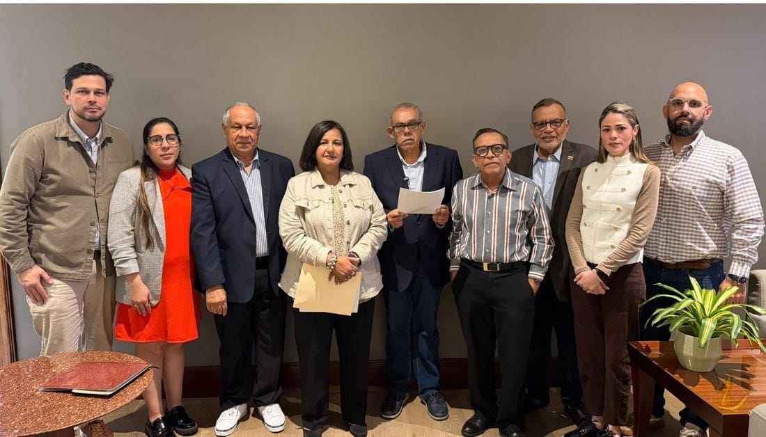 Exdiputados piden incluir al BCV en el diálogo con el chavismo