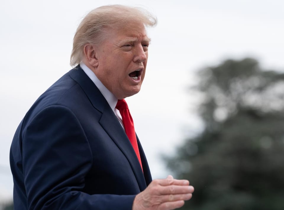 Trump dice que el caso contra Maduro seguirá en tribunales