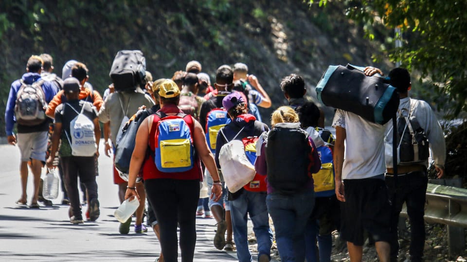 Más de 8.200 venezolanos salieron de Chile tras endurecerse controles