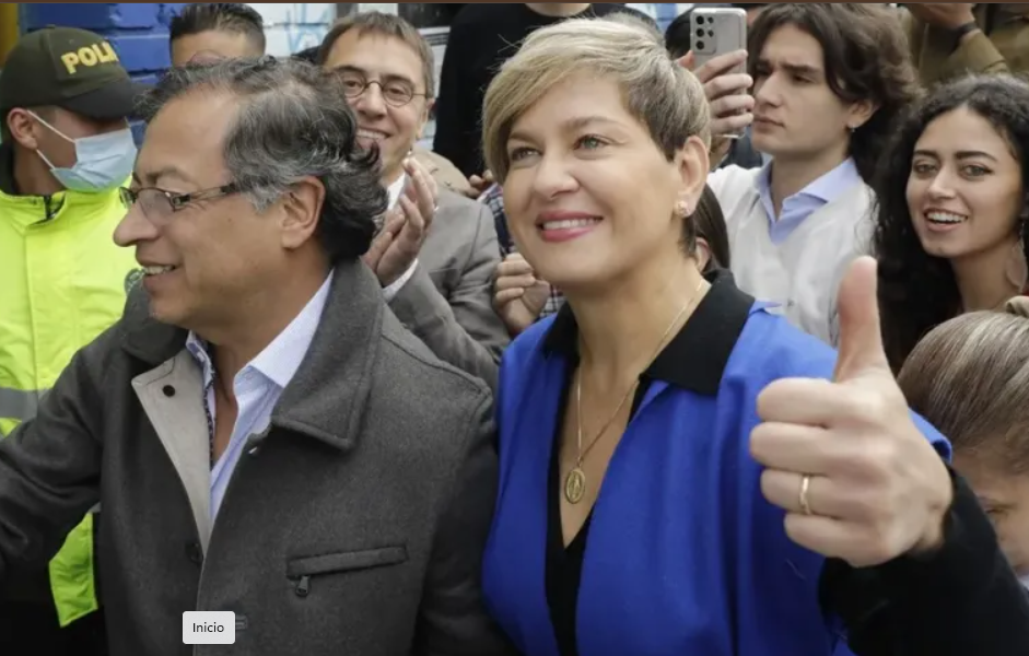 Investigan viajes de Verónica Alcocer a Caracas y vuelos oficiales
